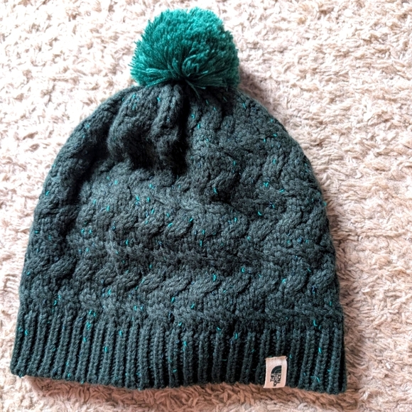 The‎ north face green unisex chunky knit sweater beanie with pom top - Picture 1 of 3